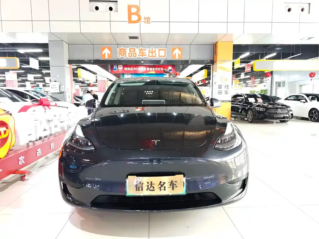 Tesla Model Y 2024 из CN, фото 5
