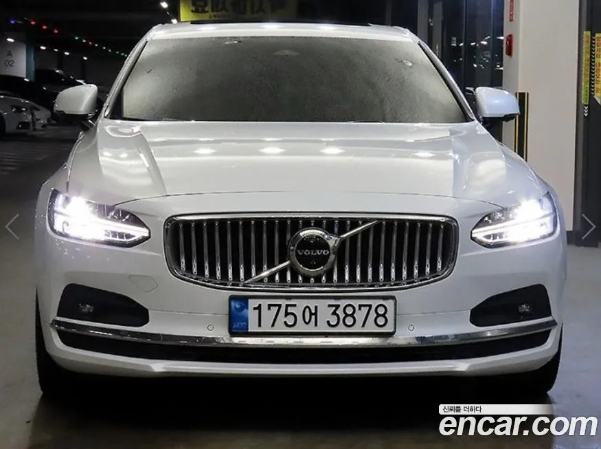 Volvo S90 — фото 1