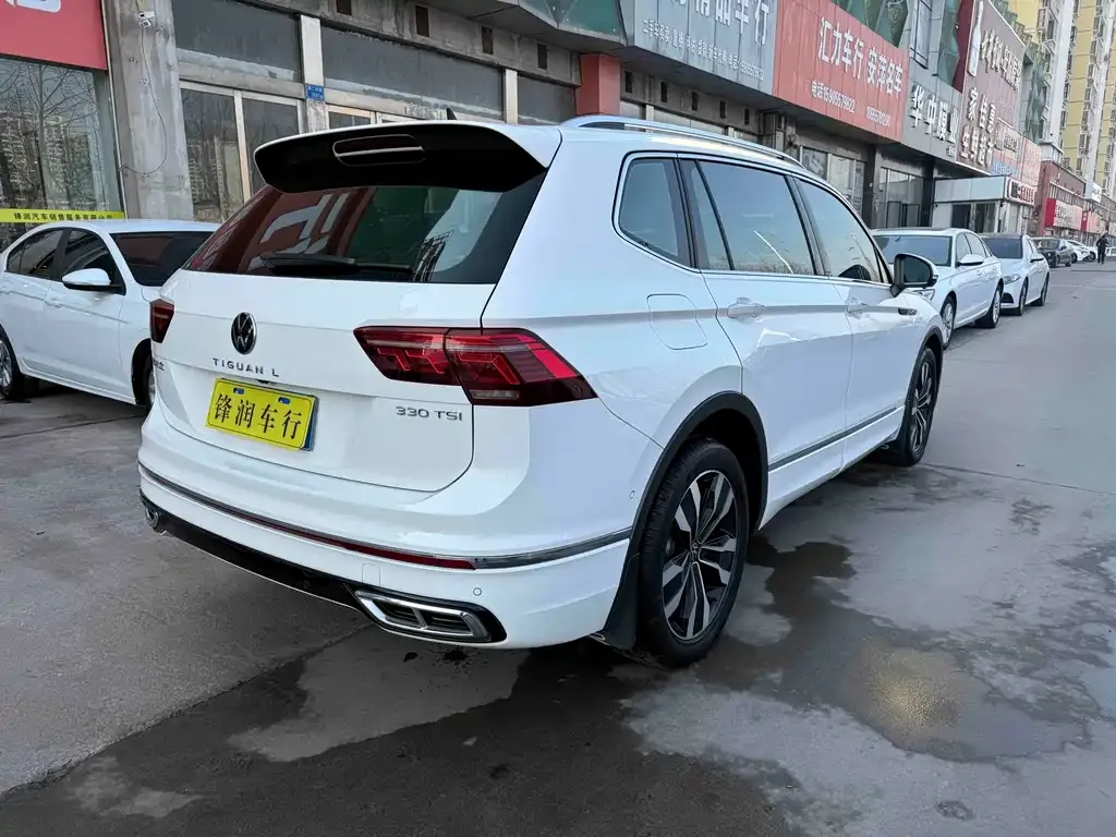 Volkswagen Tiguan L 2022 из CN, фото 4