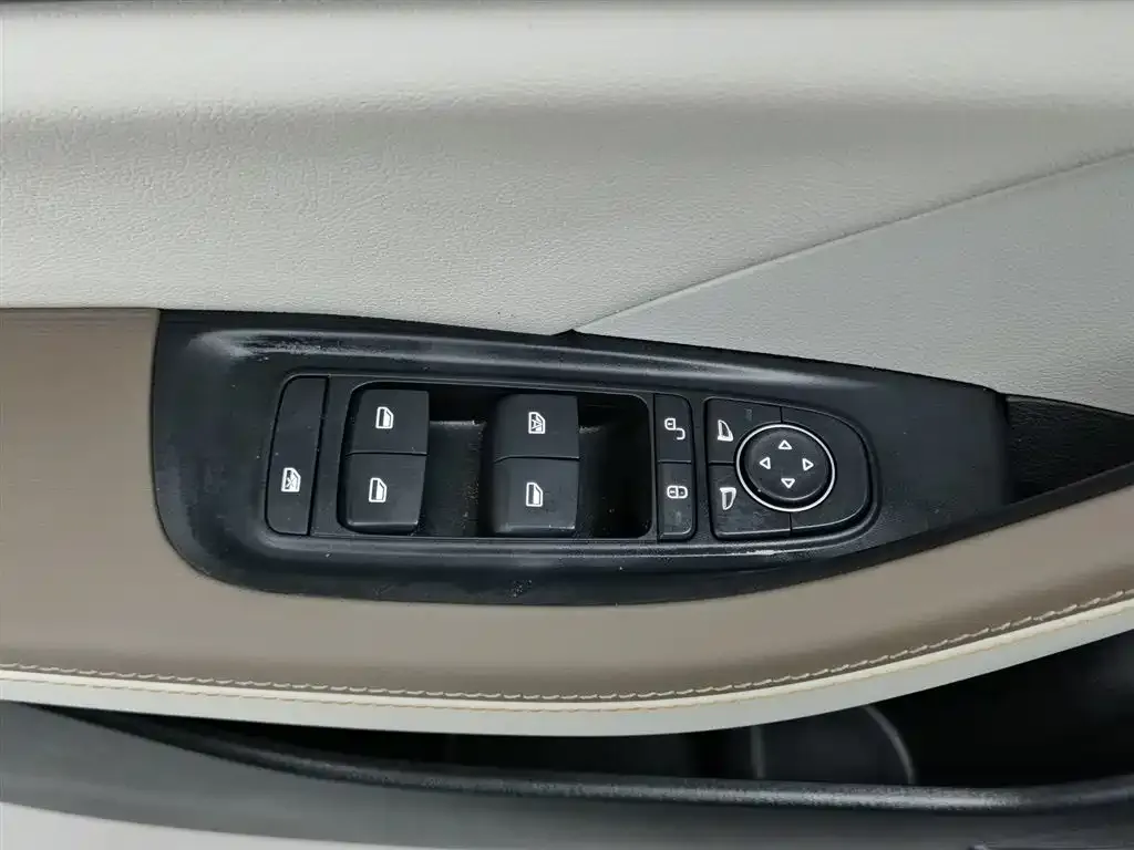 BYD Qin PLUS 2023 из CN, фото 9