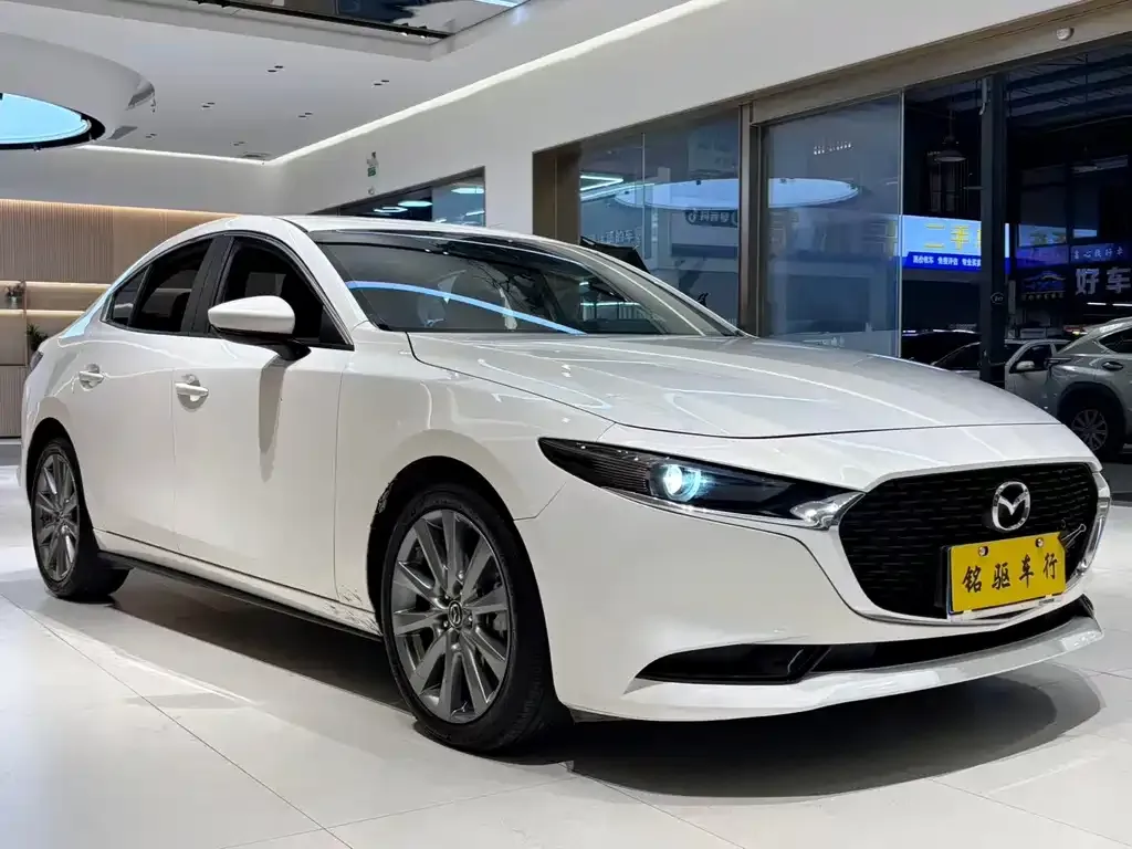 Mazda 3 Axela 2025 из CN, фото 6