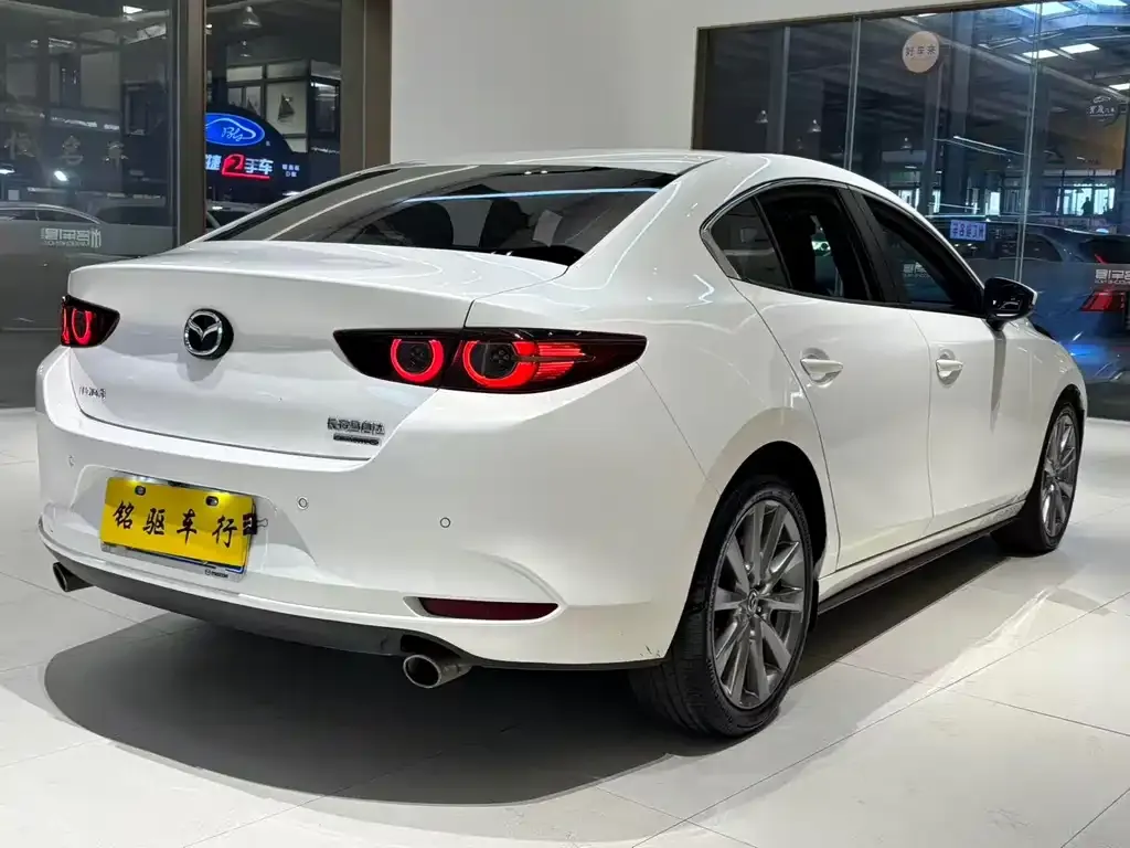 Mazda 3 Axela 2025 из CN, фото 8