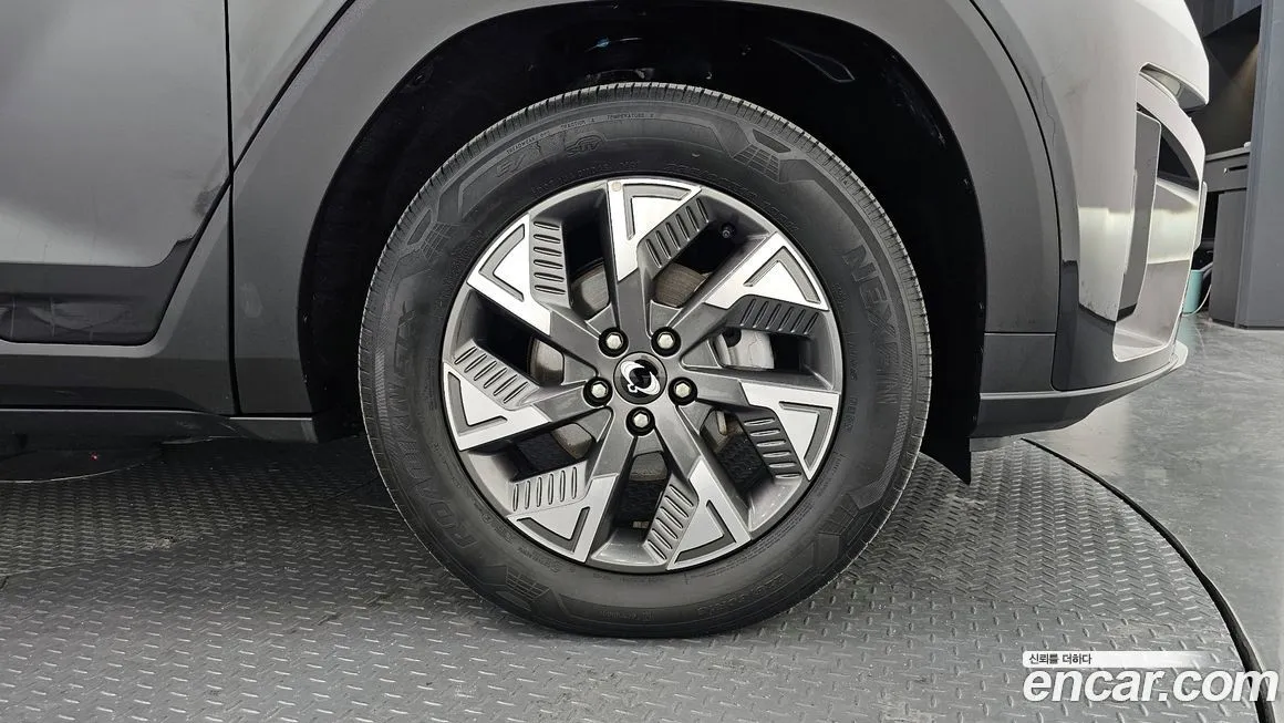 KG Mobility (Ssangyong) Torres 2024 из KR, фото 5