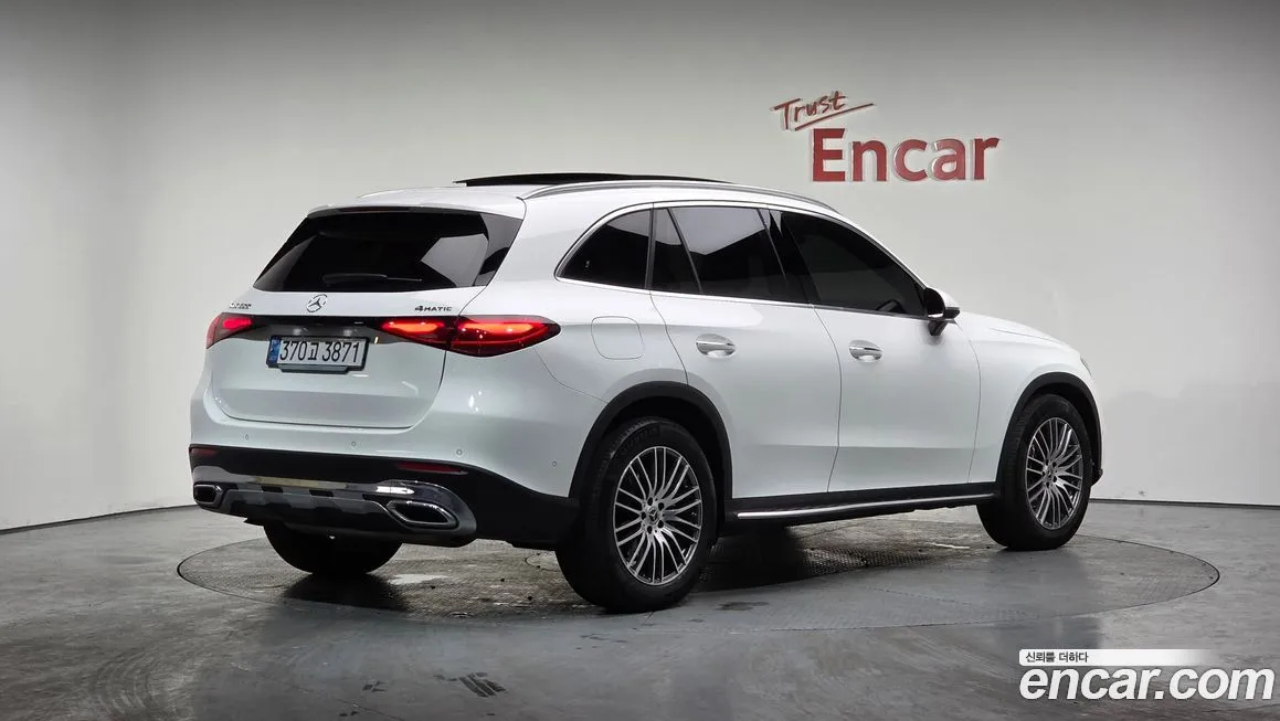 Mercedes-Benz GLC-Class 2025 из KR, фото 2