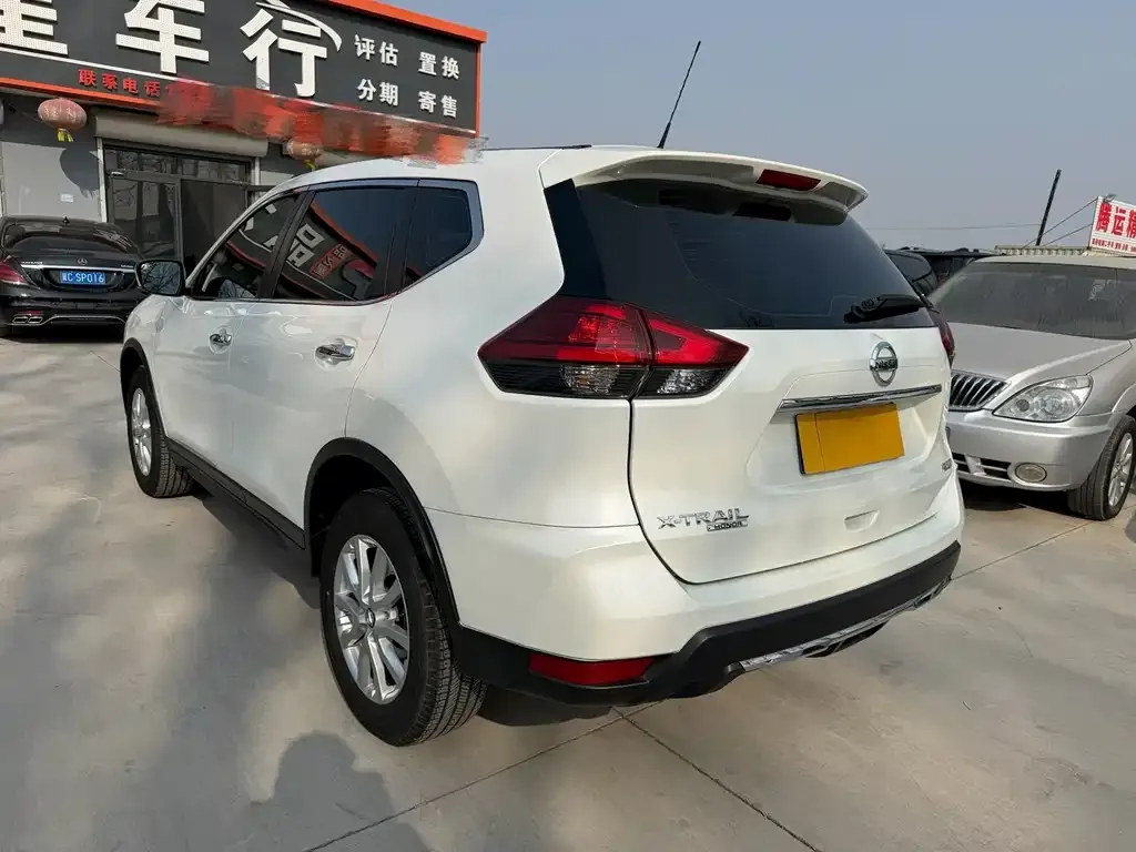 Nissan X-Trail 2024 из CN, фото 2