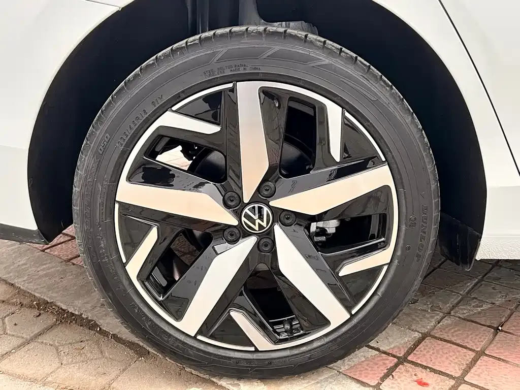 Volkswagen Lamando 2024 из CN, фото 7