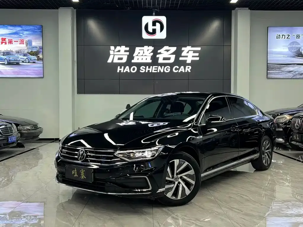 Volkswagen Magotan GTE PHEV 2023 из CN, фото 1