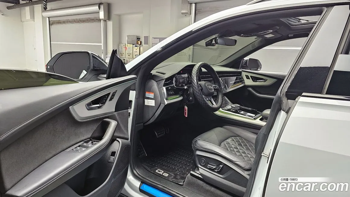 Audi Q8 2023 из KR, фото 10