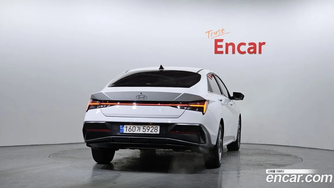 Hyundai AVANTE 2024 из KR, фото 3