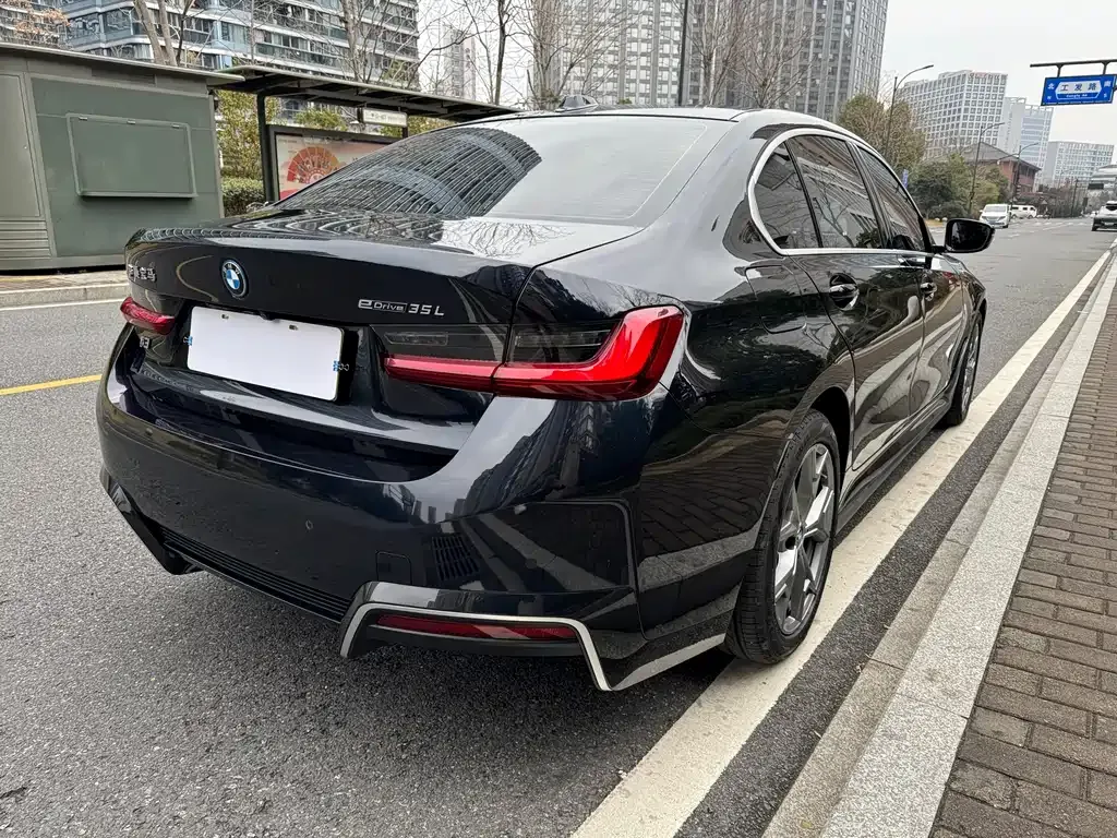 BMW i3 2024 из CN, фото 9