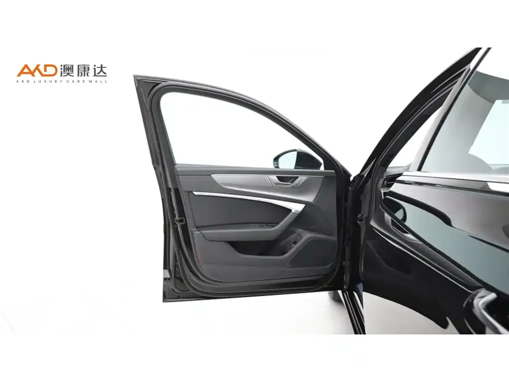 Audi A6L 2024 из CN, фото 5