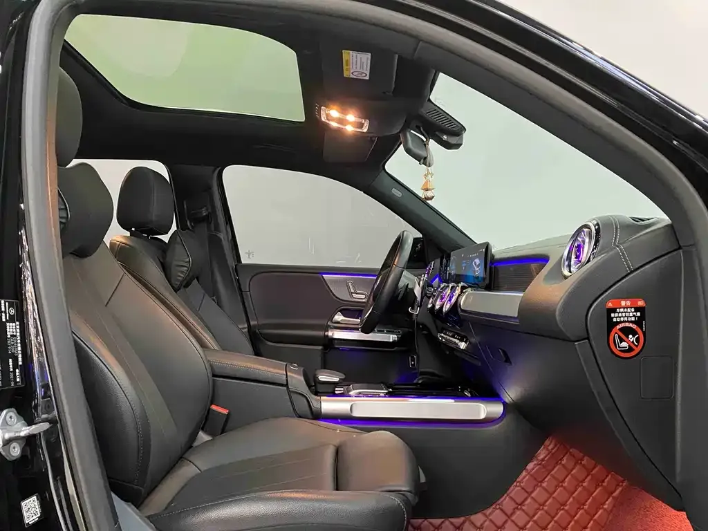 Mercedes-Benz GLB 2021 из CN, фото 4