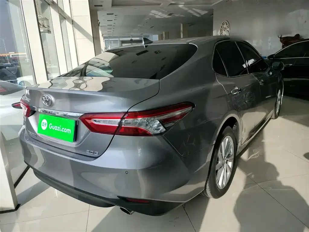 Toyota Camry 2021 из CN, фото 8