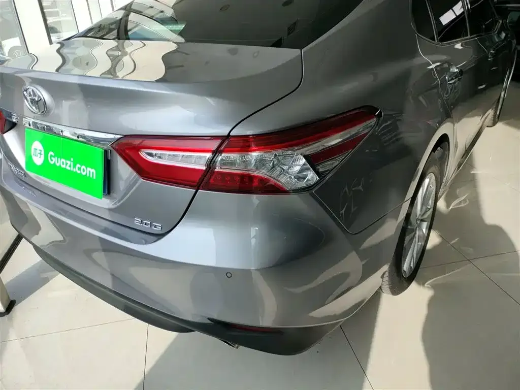 Toyota Camry 2021 из CN, фото 2