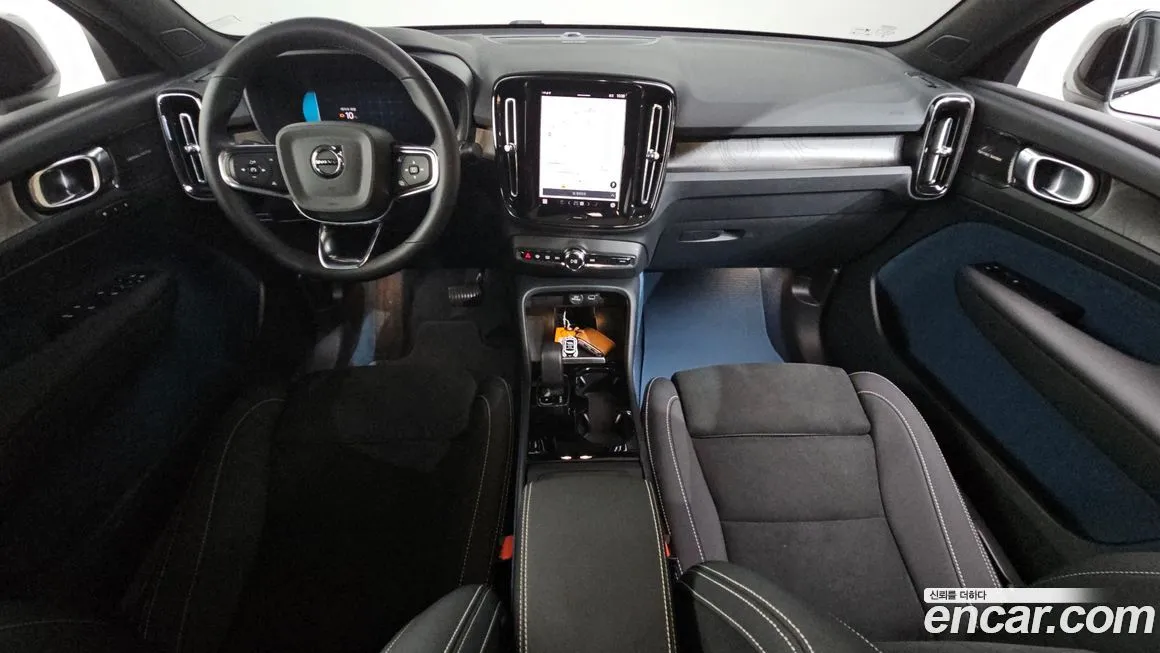 Volvo C40 2024 из KR, фото 9