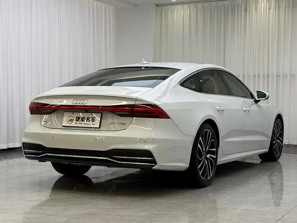 Audi A7 2025 из CN, фото 7