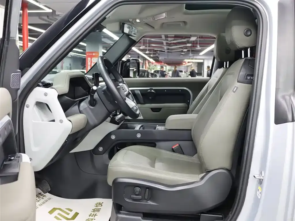 Land Rover Defender 2022 из CN, фото 3