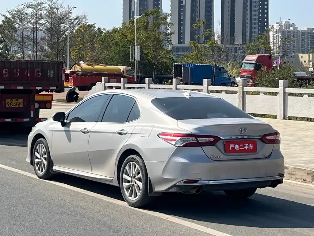 Toyota Camry 2023 из CN, фото 6