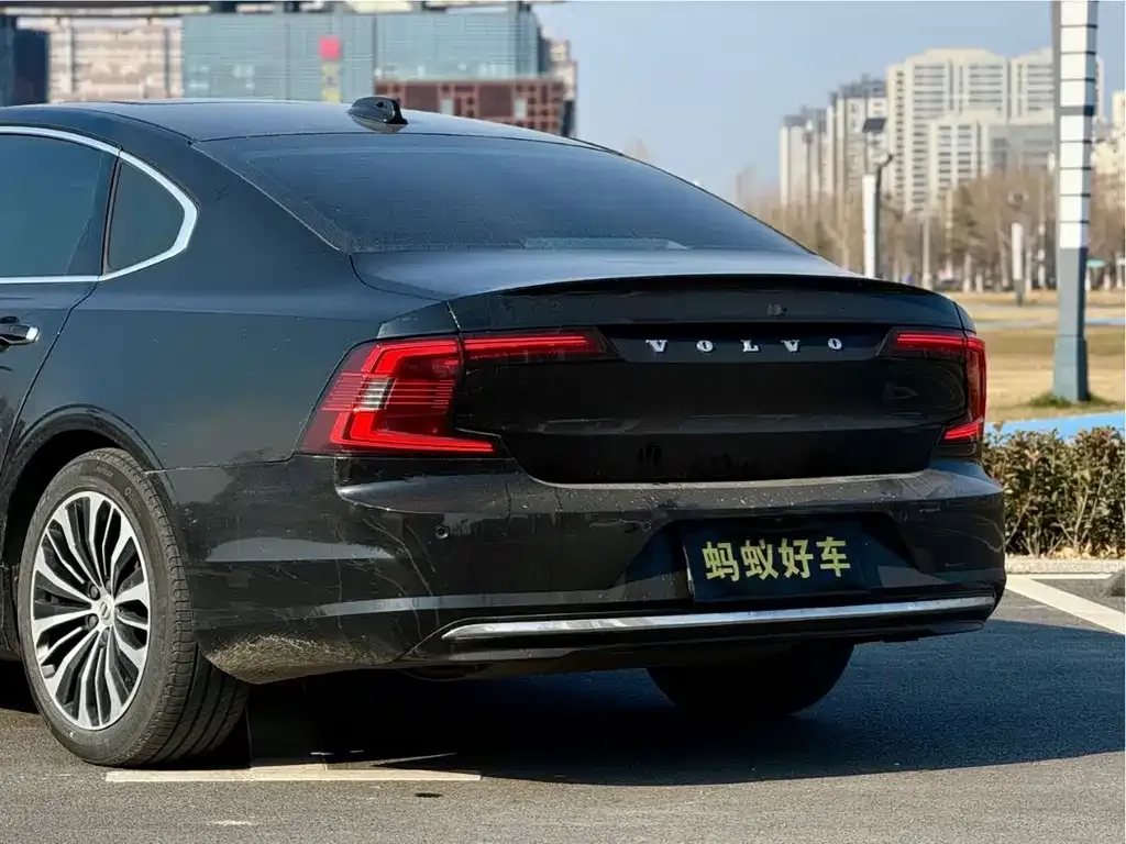 Volvo S90 — фото 5