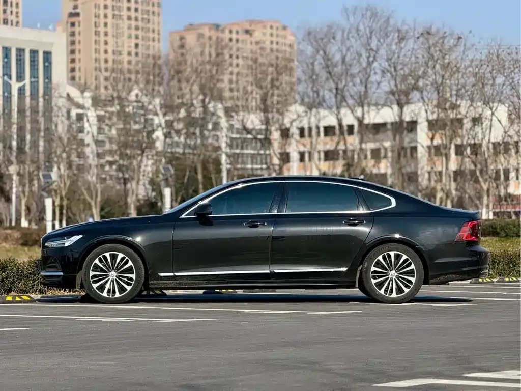 Volvo S90 — фото 6