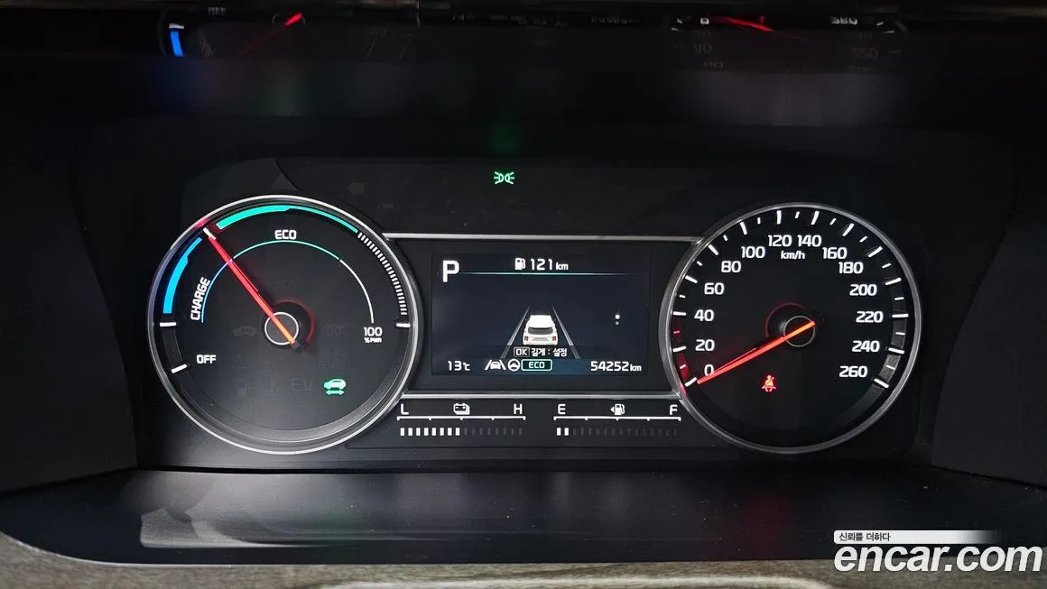 Kia Sorento — фото 4