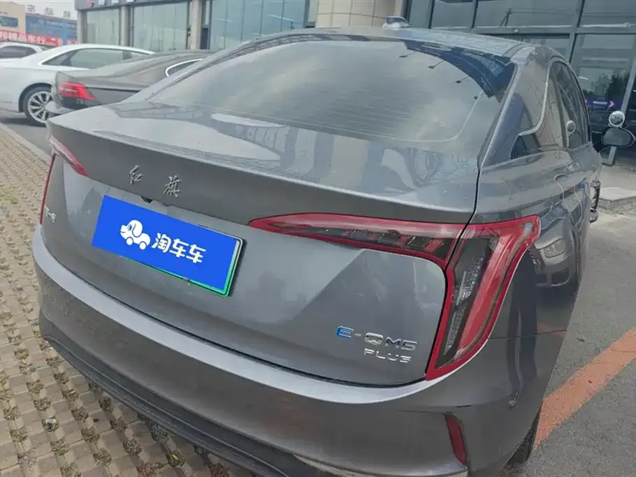 Hongqi E-QM5 2024 из CN, фото 2