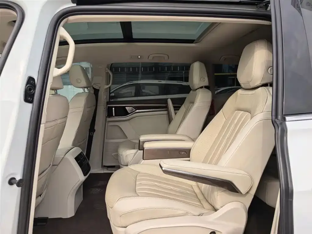 Volkswagen Viloran 2021 из CN, фото 7