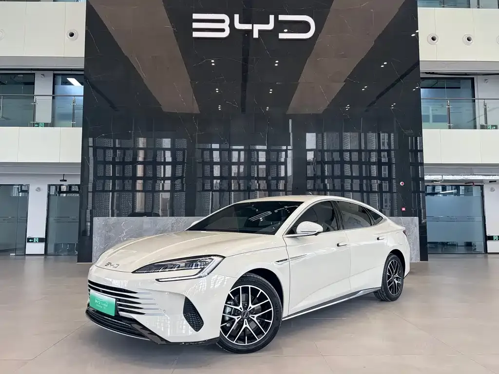 BYD Seal 07 DM-i 2024 из CN, фото 1