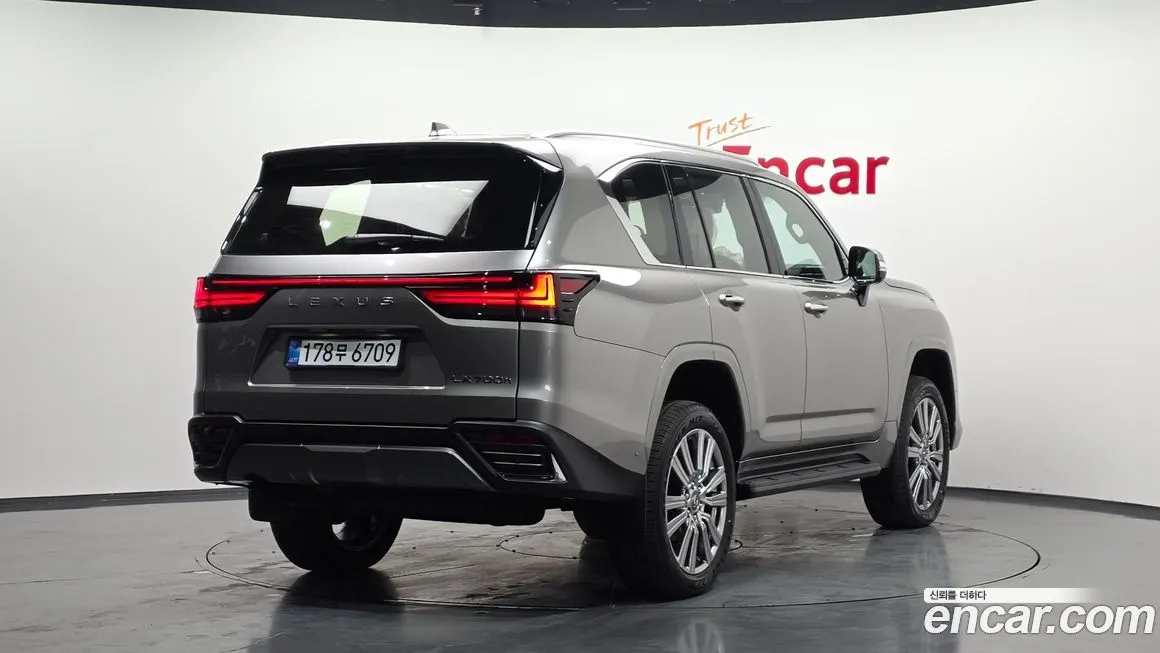 Lexus LX 2026 из KR, фото 2