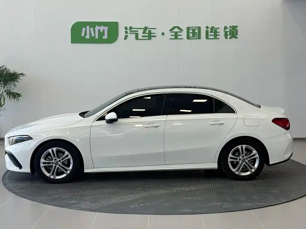 Mercedes-Benz A-Class 2023 из CN, фото 4