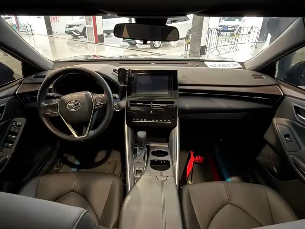 Toyota Avalon 2022 из CN, фото 8