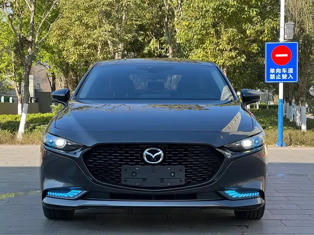 Mazda 3 Axela 2021 из CN, фото 10