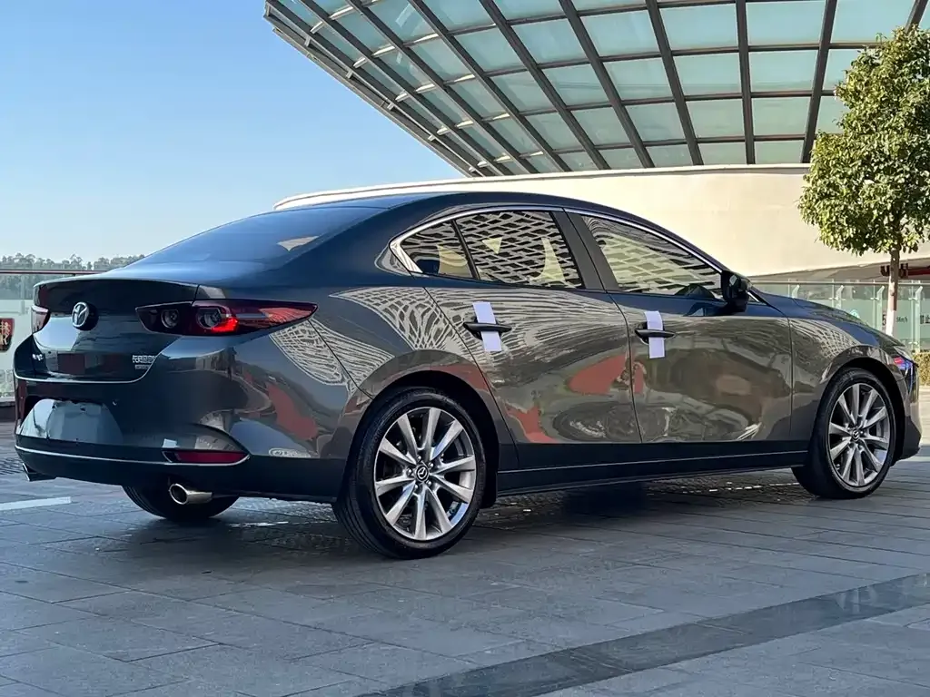 Mazda 3 Axela 2021 из CN, фото 5