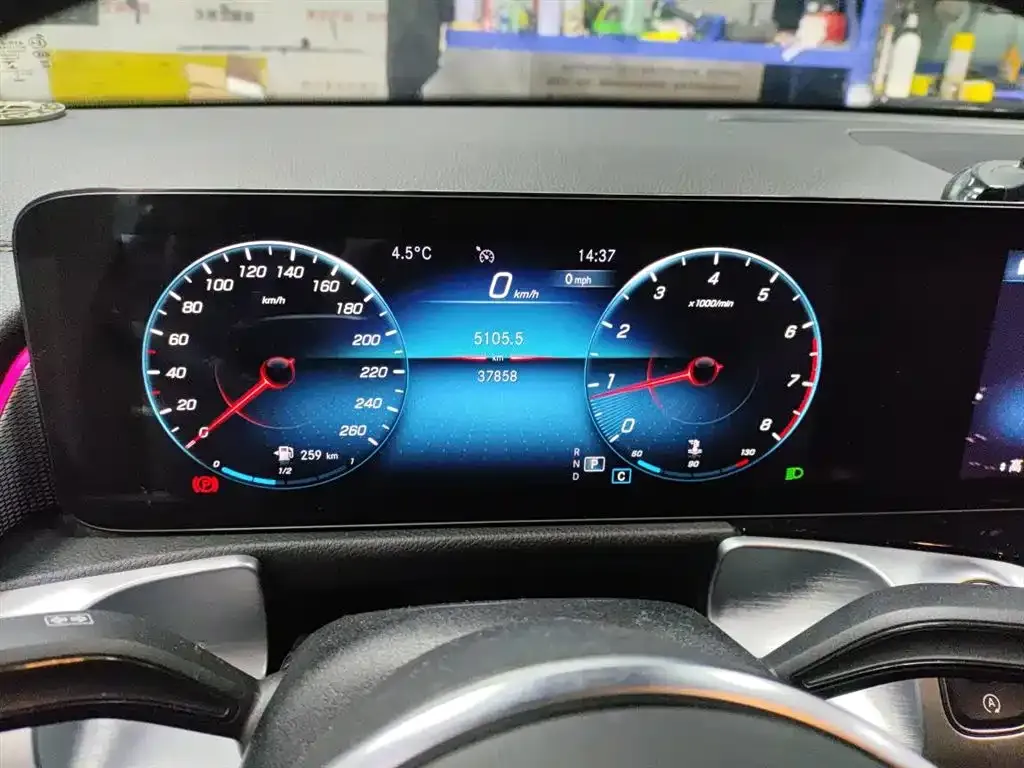 Mercedes-Benz GLB 2021 из CN, фото 2
