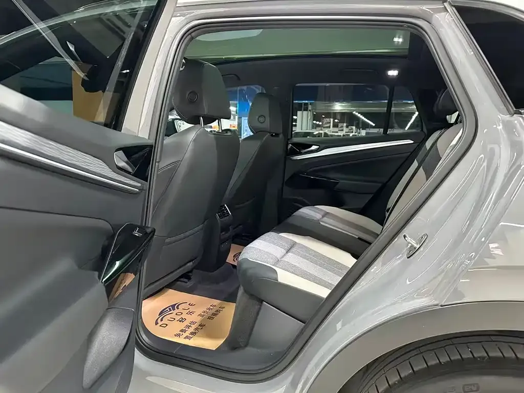 Volkswagen ID.4 Crozz 2023 из CN, фото 2
