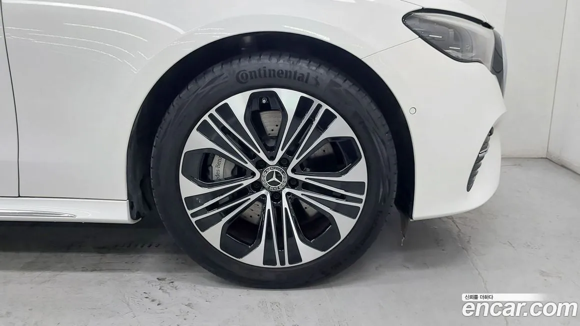 Mercedes-Benz E-Class 2025 из KR, фото 7