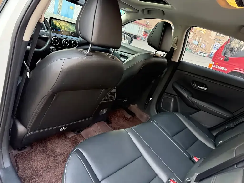 Nissan Sylphy 2025 из CN, фото 7