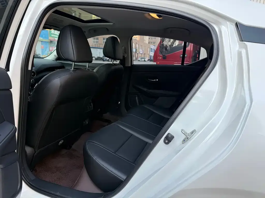 Nissan Sylphy 2025 из CN, фото 4