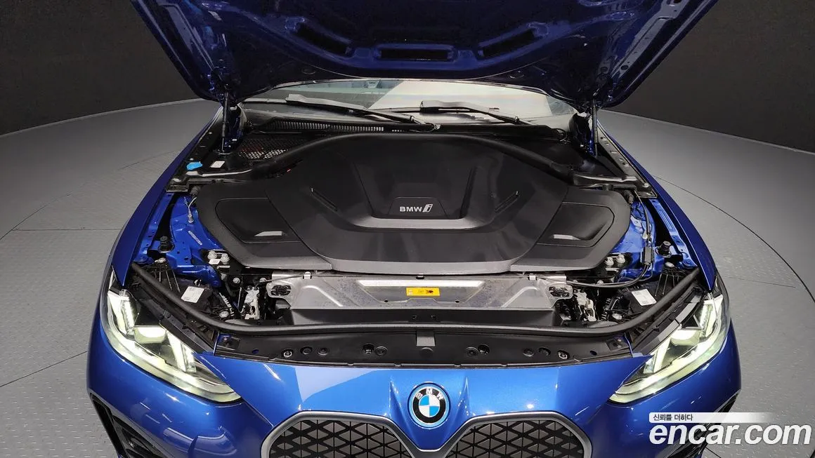 BMW i4 2025 из KR, фото 5