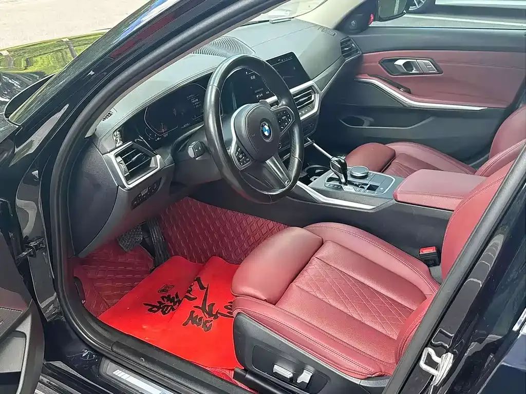 BMW 3 Series 2022 из CN, фото 4