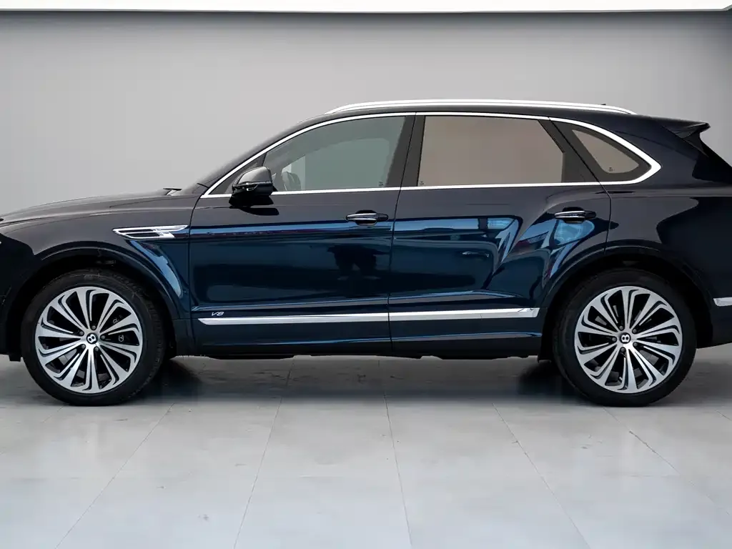 Bentley Bentayga — фото 2