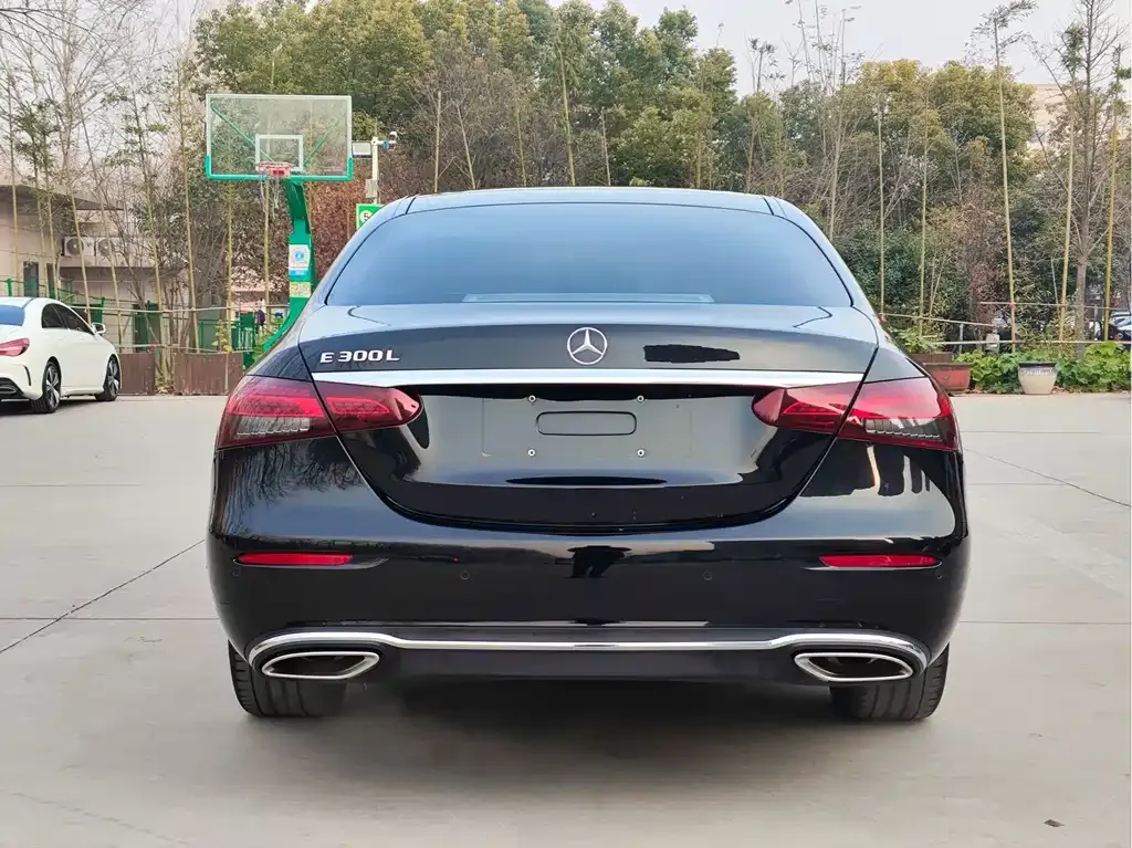 Mercedes-Benz E-Class 2022 из CN, фото 6