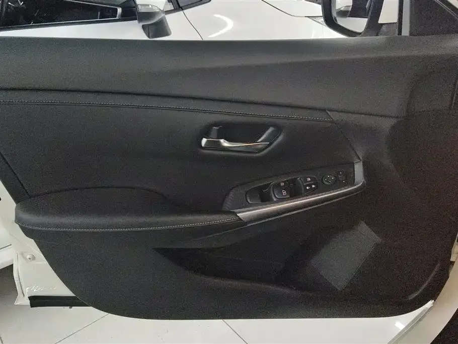Nissan Sylphy 2021 из CN, фото 5