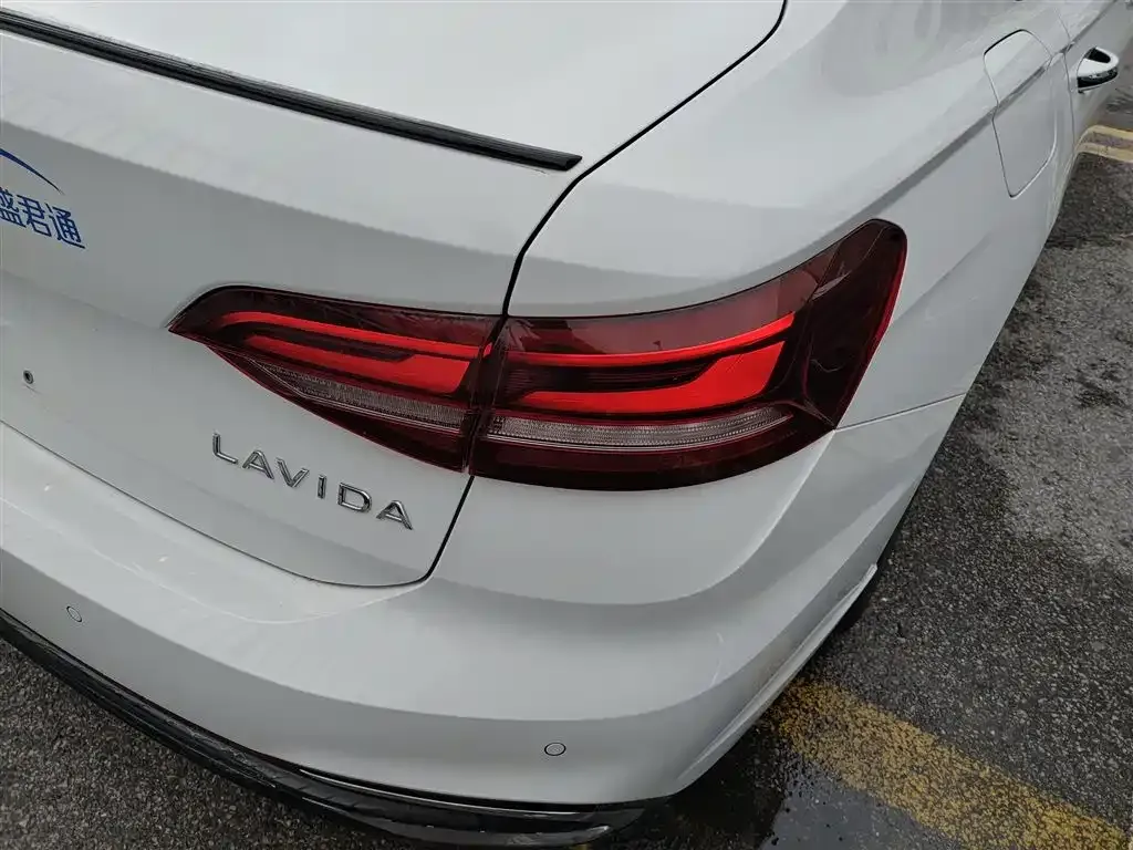 Volkswagen Lavida 2024 из CN, фото 2