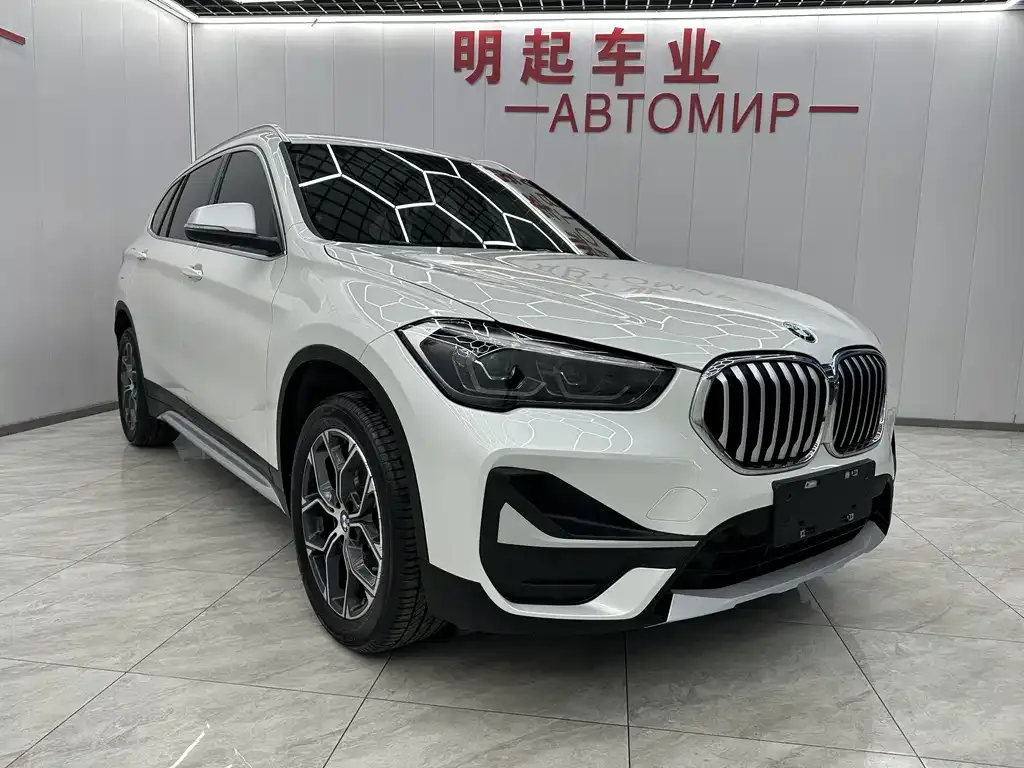 BMW X1 — фото 4