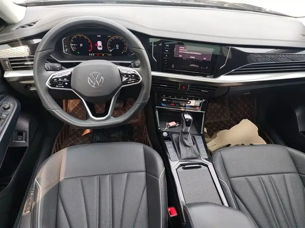 Volkswagen Passat 2024 из CN, фото 7