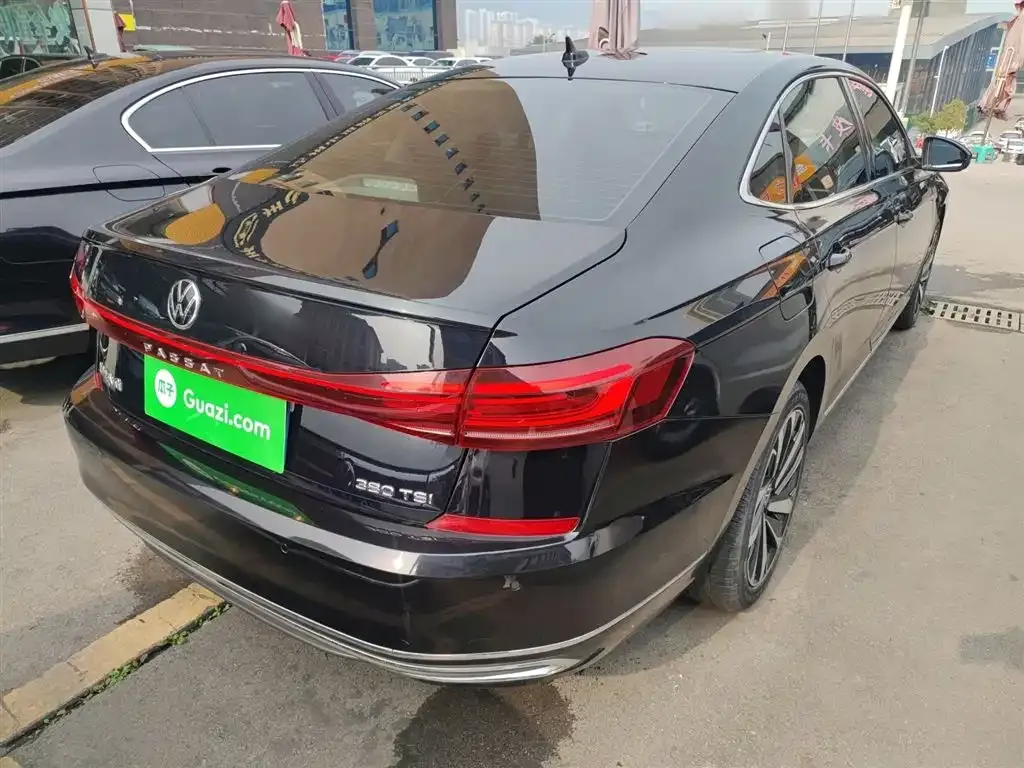 Volkswagen Passat 2024 из CN, фото 3