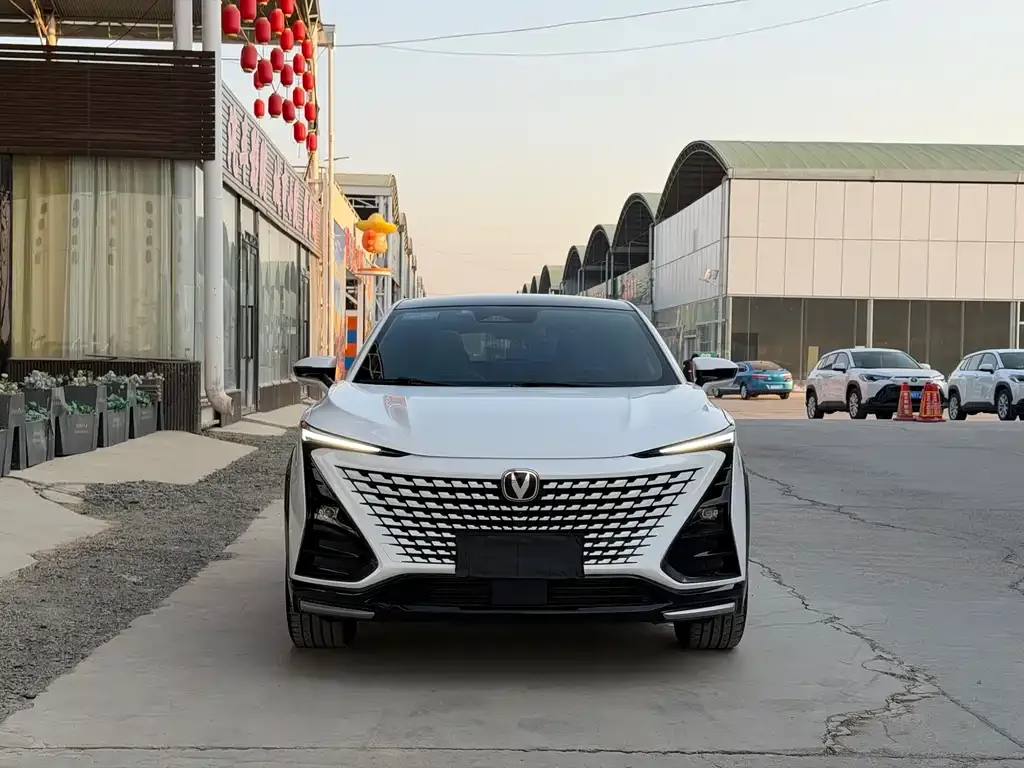 Changan UNI-T 2023 из CN, фото 6