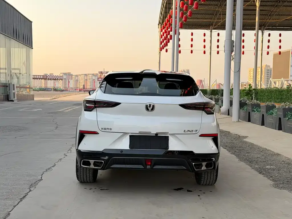 Changan UNI-T 2023 из CN, фото 7
