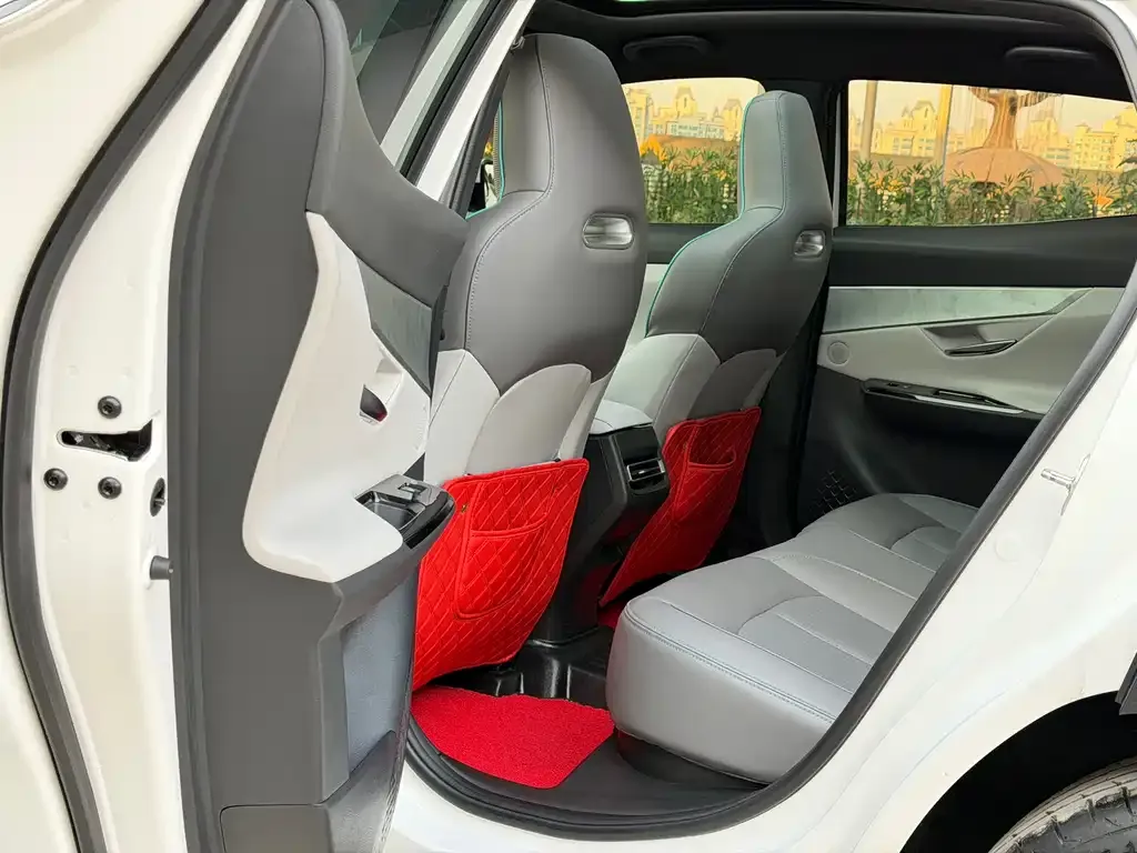 Changan UNI-T 2023 из CN, фото 4